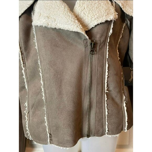 NWT Ladies Jack Faux Leather Sherpa Lined Jacket Size Medium - Picture 9 of 11